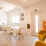 Alto Mar Inn